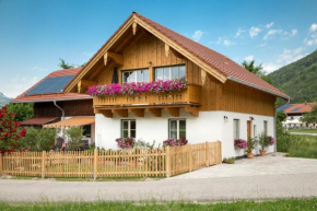 Ferienwohnung Guggenbichler inkl. Chiemgaukarte